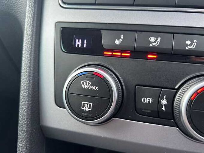 SEAT Ateca 1.5 TSI EVO FR Sport 5dr DSG