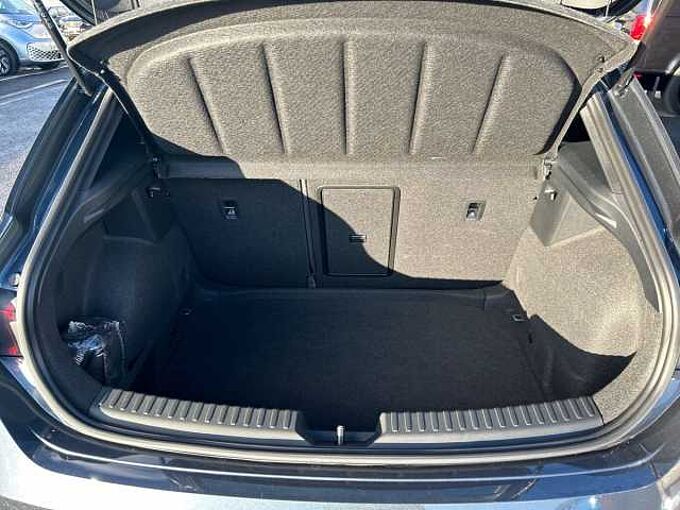 SEAT Leon 1.5 eTSI 150 FR Sport 5dr DSG